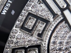 Franck Muller Vanguard SS Full Diamonds ABF Best Edition Diamonds Black Dial on Diamonds Bracelet A2824 - Image 12