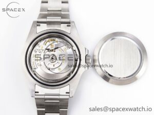 ROLEX P2051 - Explorer II 226570 904L SS/SS BPF VR3285 CHS - Image 17