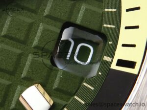 AUDEMARS PIGUET ROYAL OAK OFFSHORE DIVER 15720 APSF 1:1 BEST EDITION GREEN DIAL ON GREEN RUBBER STRAP SA4308 - Image 10