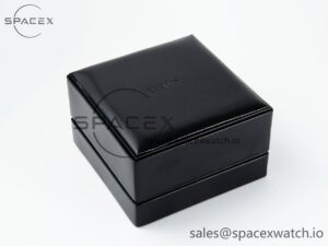 CHANEL BOX SET WITH CD - Image 5