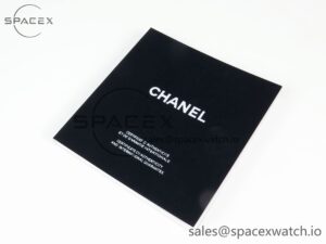 CHANEL BOX SET WITH CD - Image 14