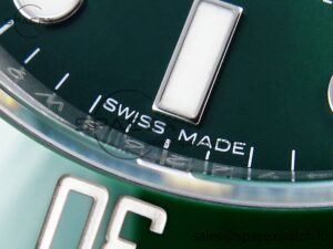Rolex Submariner 116610 LV Green Ceramic Clean 904L 1:1 Best Edition on SS Bracelet SA3135 - Image 11