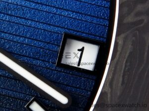 Patek Philippe NAUTILUS 5711 DIW CARBON DIWF 1:1 BEST EDITION BLACK/BLUE TEXTURED DIAL ON CARBON BRACELET 324CS - Image 11