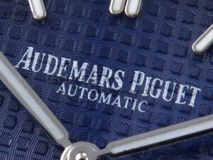 Audermars Piguet Royal Oak 39mm 15202 SS IPF 1:1 Best Edition Blue/Black Textured Dial on SS Bracelet A2121 - Image 9