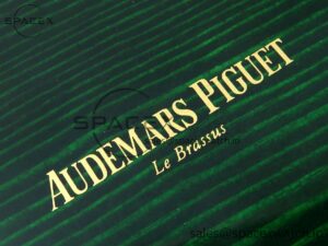 AUDEMARS PIGUET NEW GREEN WOODEN WATCH BOX AND PAPERS IMPORTANT NOTE - Image 12
