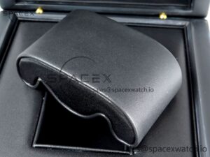 AUDEMARS PIGUET NEW GREEN WOODEN WATCH BOX AND PAPERS IMPORTANT NOTE - Image 4