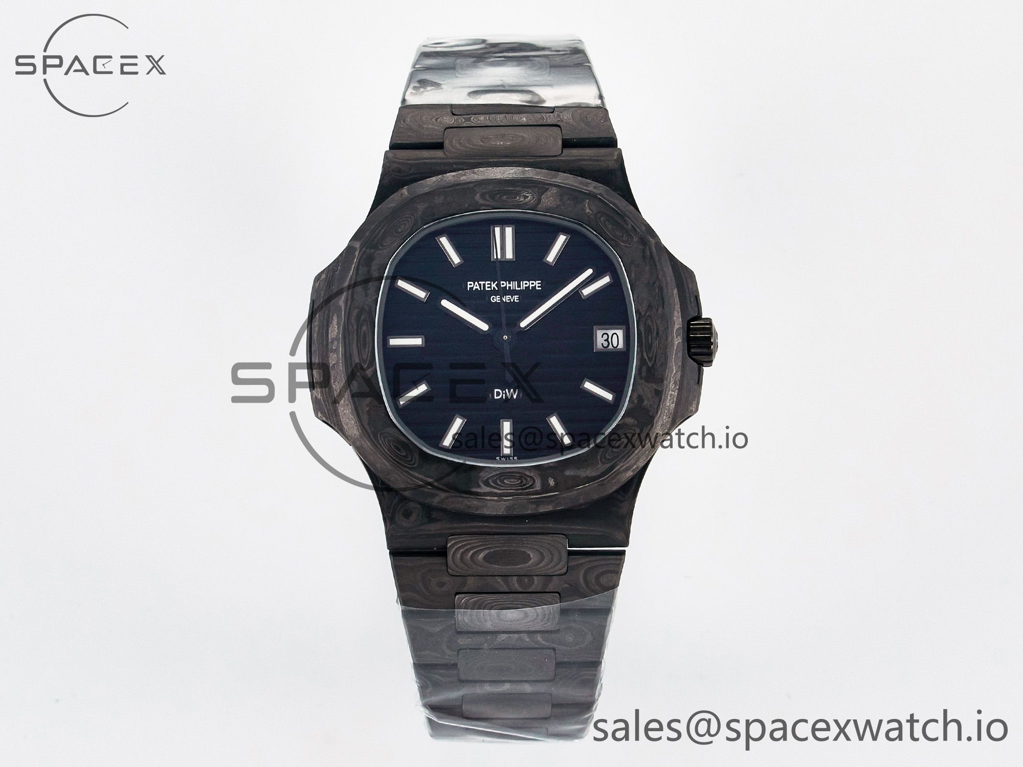 IMG_2541 拷贝 NAUTILUS 5711 DIW CARBON DIWF 1:1 BEST EDITION BLACK TEXTURED DIAL ON CARBON BRACELET 324CS - Image 1
