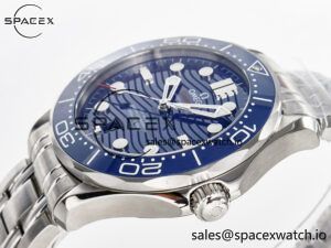 2018 Seamaster Diver 300M VSF 1:1 Best Edition Blue Ceramic Blue Dial on SS Bracelet A8800 V2 - Image 5