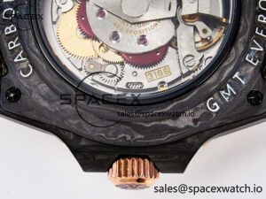 1GMT Carbon DIWF Best Edition Black Carbon Dial RG Markers on Beige Nylon Strap SA3186 CHS - Image 19