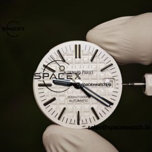 Customize a 1:1 mold based on raw data to create the best version of the Royal Oak Ocean Diver 15707 white ceramic. Customize the best dial, hands, calendar, and high standard craftsmanship installation - Image 7