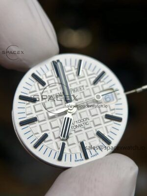 Customize a 1:1 mold based on raw data to create the best version of the Royal Oak Ocean Diver 15707 white ceramic. Customize the best dial, hands, calendar, and high standard craftsmanship installation - Image 10