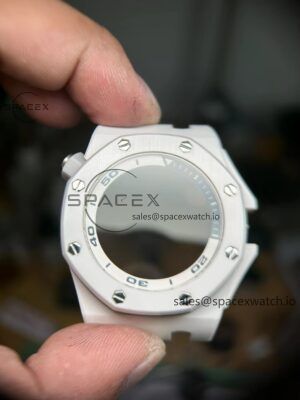 Customize a 1:1 mold based on raw data to create the best version of the Royal Oak Ocean Diver 15707 white ceramic. Customize the best dial, hands, calendar, and high standard craftsmanship installation - Image 4