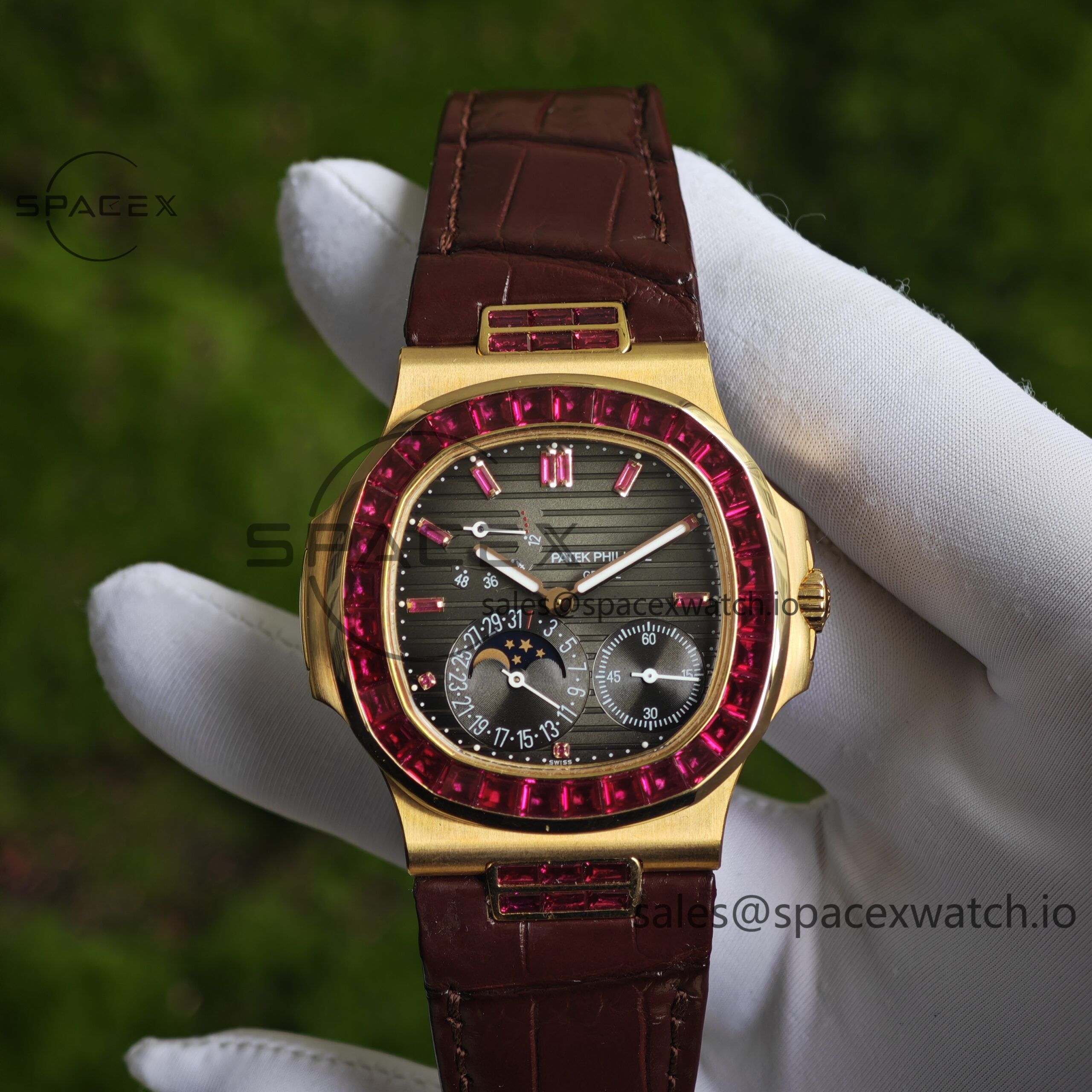 IMG_20250213_131223(1) Patek Philippe Nautilus 5724R 1:1 Customized Best Alternative Gradient Dial Natural Ruby Scale, Customized Natural Ruby Outer Ring, 18K Gold Plated Case, 240 Integrated Movement - Image 1