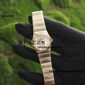 Omega Constellation 27mm imported quartz movement women's watch diamond bezel white mother of pearl dial, plated with 18K rose gold - Image 3