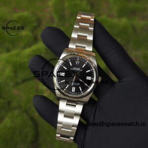 41mm Rolex Oyster Perpetual 134300 black dial modified genuine watch outer ring, dial, pointer three genuine accessories, Dandong 3230 integrated movement, high-quality 904L steel case strap - Image 4