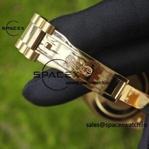 40mm Rolex Day Date m 228238 gaming table green, customized with German five axis CNC technology 18K pure gold strap, German imported green dial, pointer calendar, Swiss imported ETA2836 movement, high standard assembly process - Image 17