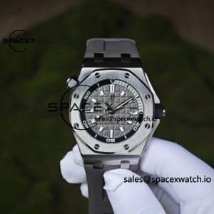 AUDEMARS PIGUET Royal Oak Offshore Submersible 15720, equipped with original grey dial, grey rubber strap, and 4308 integrated movement - Image 7