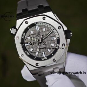 AUDEMARS PIGUET Royal Oak Offshore Submersible 15720, equipped with original grey dial, grey rubber strap, and 4308 integrated movement - Image 11