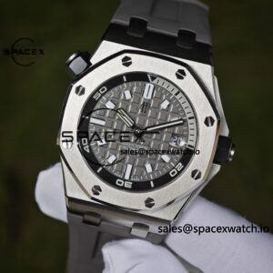 AUDEMARS PIGUET Royal Oak Offshore Submersible 15720, equipped with original grey dial, grey rubber strap, and 4308 integrated movement - Image 12