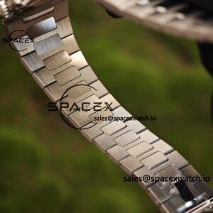 (Top Customization) Patek Philippe Nautilus 5712 Improved Best Alternative Gradient Blue Dial, Replacing Moon Phase, 1:1 Customized Case and Strap with Secondary Polishing and Grinding, ACE240 Integrated Movement - Image 27