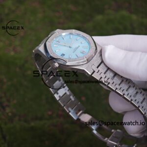 AP Royal Oak 39mm Frost Gold 15202, custom imported to replace the ice blue dial and calendar. The entire watch is made of frost gold technology, wrapped in 18K white gold treatment, and equipped with a self-produced 2121 movement - Image 19