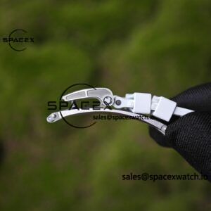Richard Mir RM055 (Americas only), original data 1:1 customized best carbon fiber material case, genuine Parmigiani movement modified RMUL2 movement, white natural rubber strap, high transparency curved sapphire crystal, titanium buckle - Image 23