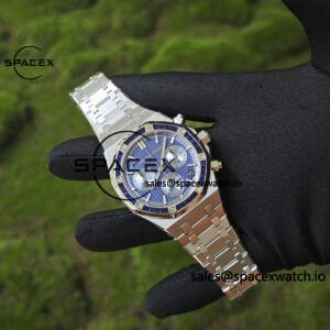 Customized AP Royal Oak 26240BC, featuring the best alternative blue dial, date display, and alternative hands. Handmade inlaid with jewelry grade natural sapphire outer ring, CNC 1:1 customized case, strap, and clasp. The entire watch is crafted with 18K white gold plating. The best 4401 integrated movement currently available on the market - Image 3