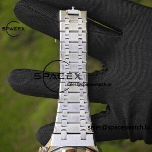 Customized AP Royal Oak 26240BC, featuring the best alternative blue dial, date display, and alternative hands. Handmade inlaid with jewelry grade natural sapphire outer ring, CNC 1:1 customized case, strap, and clasp. The entire watch is crafted with 18K white gold plating. The best 4401 integrated movement currently available on the market - Image 17