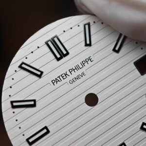 Patek Philippe 5711/1A Snow Mountain White, equipped with original genuine dial, hands, calendar, and original genuine 324 integrated movement, using original data German CNC technology 1:1 customized case and strap. - Image 9