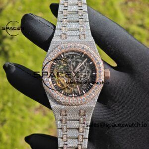 Customized full diamond AP Royal Oak 15407, the entire watch is handmade with moissanite diamonds, and the case and strap have undergone secondary polishing. 3132 integrated movement - Image 5