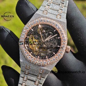 Customized full diamond AP Royal Oak 15407, the entire watch is handmade with moissanite diamonds, and the case and strap have undergone secondary polishing. 3132 integrated movement - Image 10