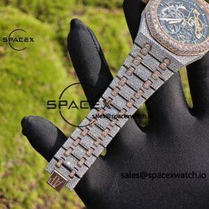 Customized full diamond AP Royal Oak 15407, the entire watch is handmade with moissanite diamonds, and the case and strap have undergone secondary polishing. 3132 integrated movement - Image 14