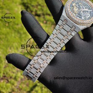 Customized full diamond AP Royal Oak 15407, the entire watch is handmade with moissanite diamonds, and the case and strap have undergone secondary polishing. 3132 integrated movement - Image 15