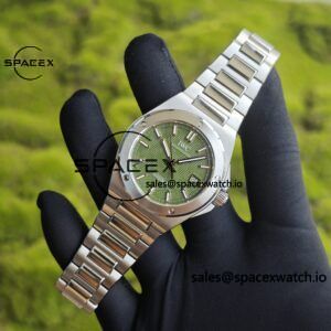 IWC Engineer Series IW328908 green dial, with secondary calibration and polishing of hands and shafts, and secondary calibration and polishing of case and strap - Image 4