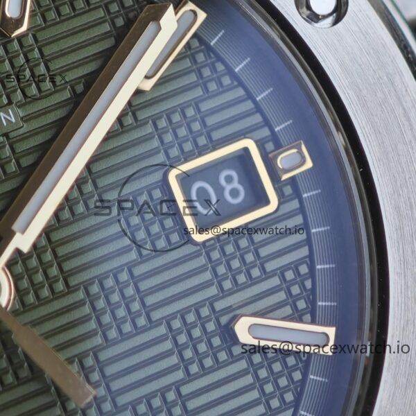 IWC Engineer Series IW328908 green dial, with secondary calibration and polishing of hands and shafts, and secondary calibration and polishing of case and strap - Image 13