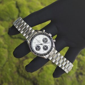 Authentic second-hand Omega Super Series SPEEDMASTER Panda Dial - Image 3