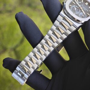 (Top customization) Patek Philippe Nautilus 5712A, original genuine two needle 240 improved, customized for the best effect, replacing gradient blue dial, substitute hands, best replacement moon phase, and ball top needle shaft. German craftsmanship 1:1 customized case and strap, after secondary polishing and grinding, - Image 13