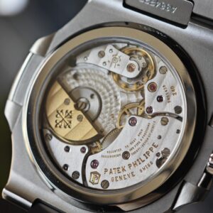 (Top customization) Patek Philippe Nautilus 5712A, original genuine two needle 240 improved, customized for the best effect, replacing gradient blue dial, substitute hands, best replacement moon phase, and ball top needle shaft. German craftsmanship 1:1 customized case and strap, after secondary polishing and grinding, - Image 22