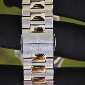 (Top customization) Patek Philippe Nautilus 5712A, original genuine two needle 240 improved, customized for the best effect, replacing gradient blue dial, substitute hands, best replacement moon phase, and ball top needle shaft. German craftsmanship 1:1 customized case and strap, after secondary polishing and grinding, - Image 25