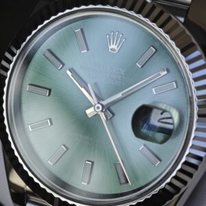41mm Rolex DateJust m126300 green dial, customized and modified genuine watch accessories, dial, hands, mirror, crown four piece set. Dandong 3235 integrated movement, 904L steel strap - Image 15