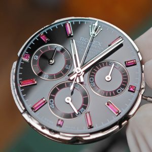 Rolex Daytona VIP watch model 126599TRU 1:1CNC customized case, strap, buckle, customized best dial, and hands. Handmade inlaid natural ruby outer ring, Dandong 4130 movement - Image 9