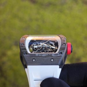 Richard Mir RM055 (Japan only), original data 1:1 customized best carbon fiber material case, genuine Parmigiani movement modified RMUL2 movement, white natural rubber strap, high transparency curved sapphire crystal, titanium buckle - Image 8