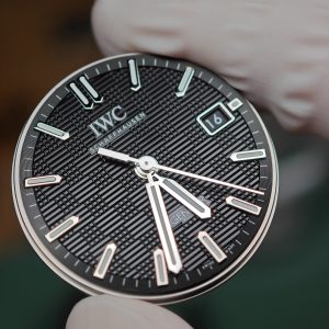 IWC Engineer Series IW328908 black dial, dial secondary calibration, equipped with solid needle shafts and secondary polishing of case and strap, equipped with SW200 movement - Image 7