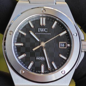 IWC Engineer Series IW328908 black dial, dial secondary calibration, equipped with solid needle shafts and secondary polishing of case and strap, equipped with SW200 movement - Image 37