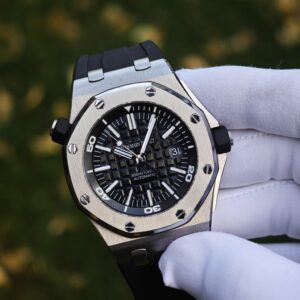 Royal Oak Offshore 15703, equipped with original GEN dial, hands, calendar, mirror, outer ring, case, crown genuine 7-piece set. Black rubber strap and 3120 integrated movement - Image 6