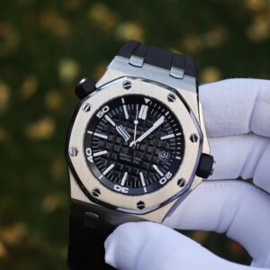 Royal Oak Offshore 15703, equipped with original GEN dial, hands, calendar, mirror, outer ring, case, crown genuine 7-piece set. Black rubber strap and 3120 integrated movement - Image 7