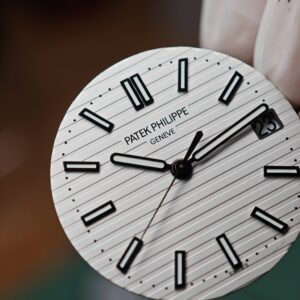 Patek Philippe 5711/1A Snow Mountain White, equipped with original genuine dial, hands, calendar, and original genuine 324 integrated movement, using original data German CNC technology 1:1 customized case and strap. - Image 21
