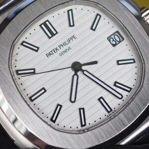 Patek Philippe 5711/1A Snow Mountain White, equipped with original genuine dial, hands, calendar, and original genuine 324 integrated movement, using original data German CNC technology 1:1 customized case and strap. - Image 39