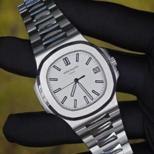 Patek Philippe 5711/1A Snow Mountain White, equipped with original genuine dial, hands, calendar, and original genuine 324 integrated movement, using original data German CNC technology 1:1 customized case and strap. - Image 34