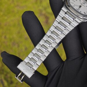 Patek Philippe 5711/1A Snow Mountain White, equipped with original genuine dial, hands, calendar, and original genuine 324 integrated movement, using original data German CNC technology 1:1 customized case and strap. - Image 52